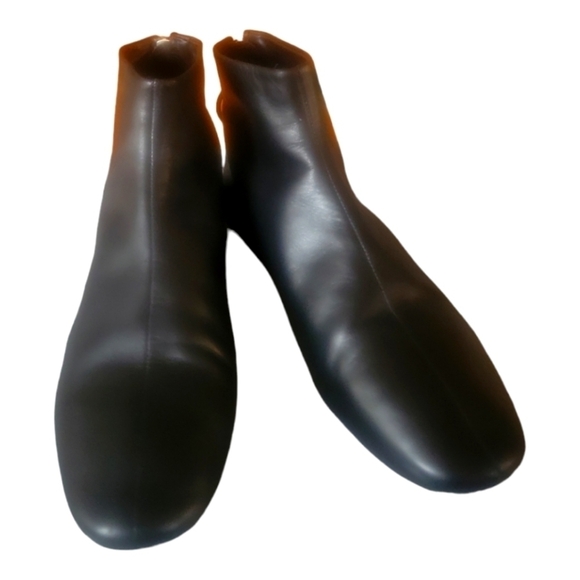 Zara Flat Black Leather Back Zipper Closure Square Toes Ankle Bootie EU 38 - Picture 7 of 7